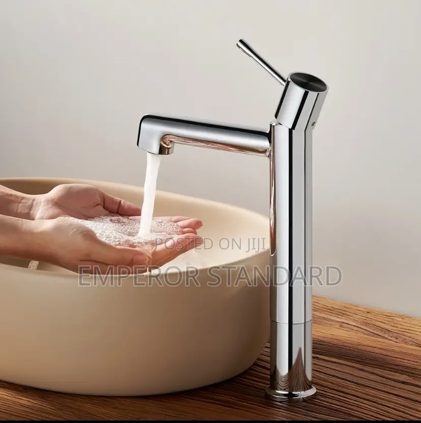 Only Blackand White Available Counter Top Washing Hand Basin