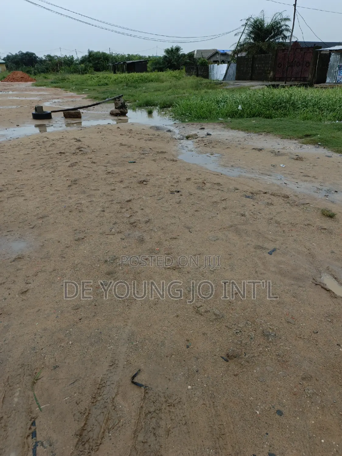 A Plot of Land 100/50 Square Meters for Sale at Peace Estate