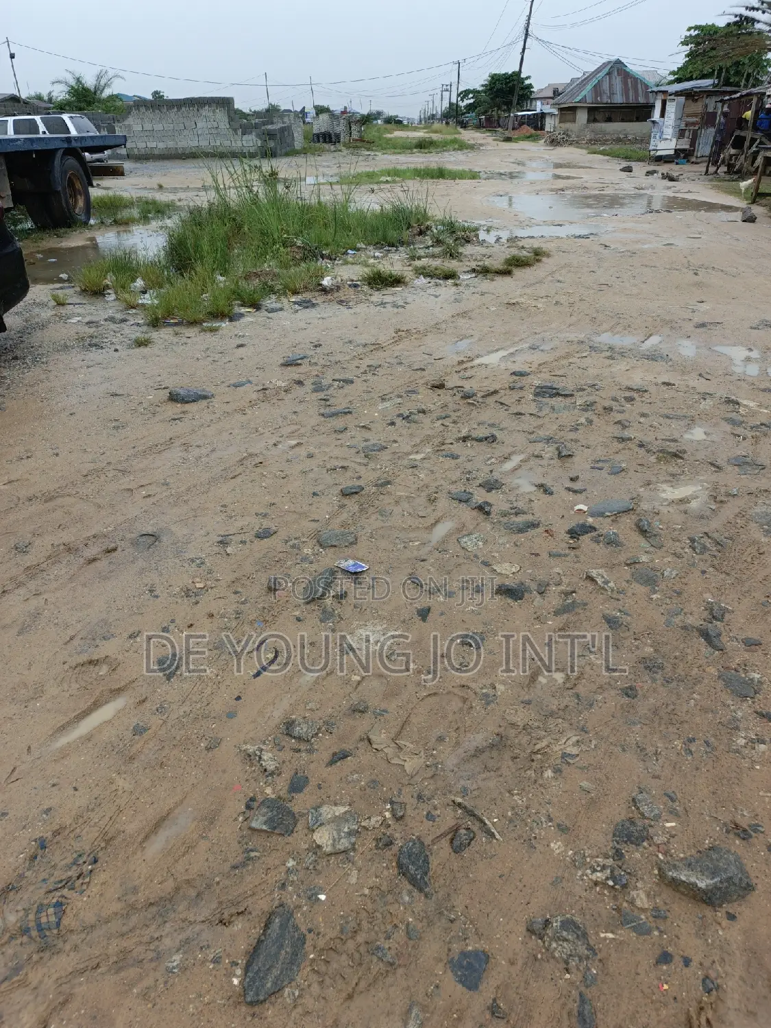 A Plot of Land 100/50 Square Meters for Sale at Peace Estate