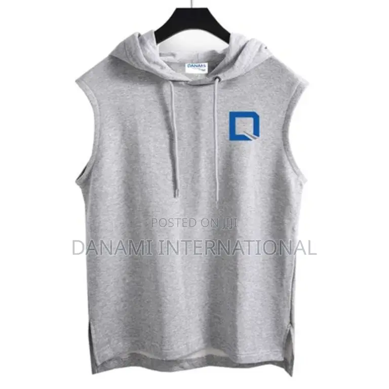 Danami Sleeveless Hooded T-Shirt