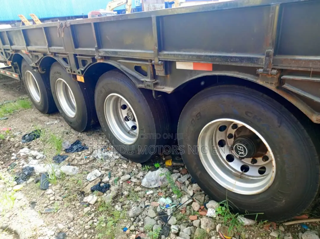 Lowbed 100 Tons Brand New 16tyres