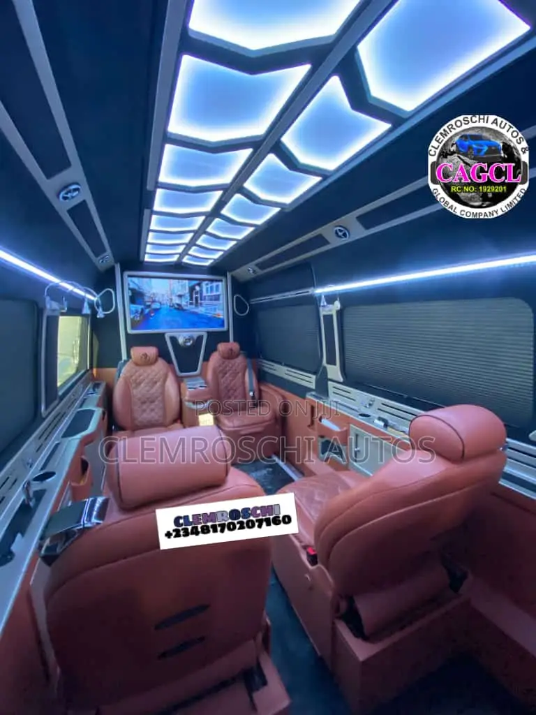 High Quality Certified Complete Interior Upgrade Hiace Bus