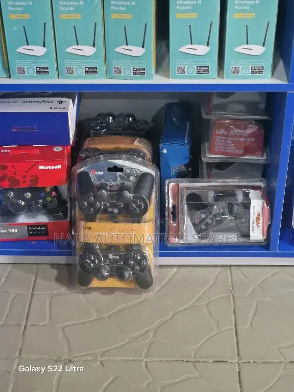 UCOM Game Joypad UC-JS704S2