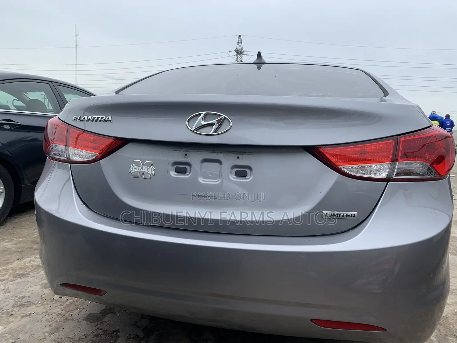 Hyundai Elantra Limited 2011 Silver