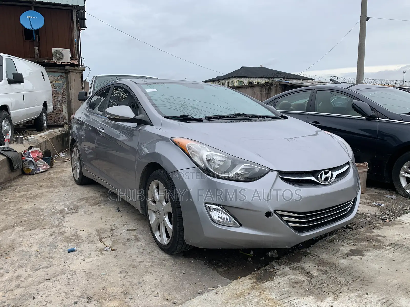 Hyundai Elantra Limited 2011 Silver