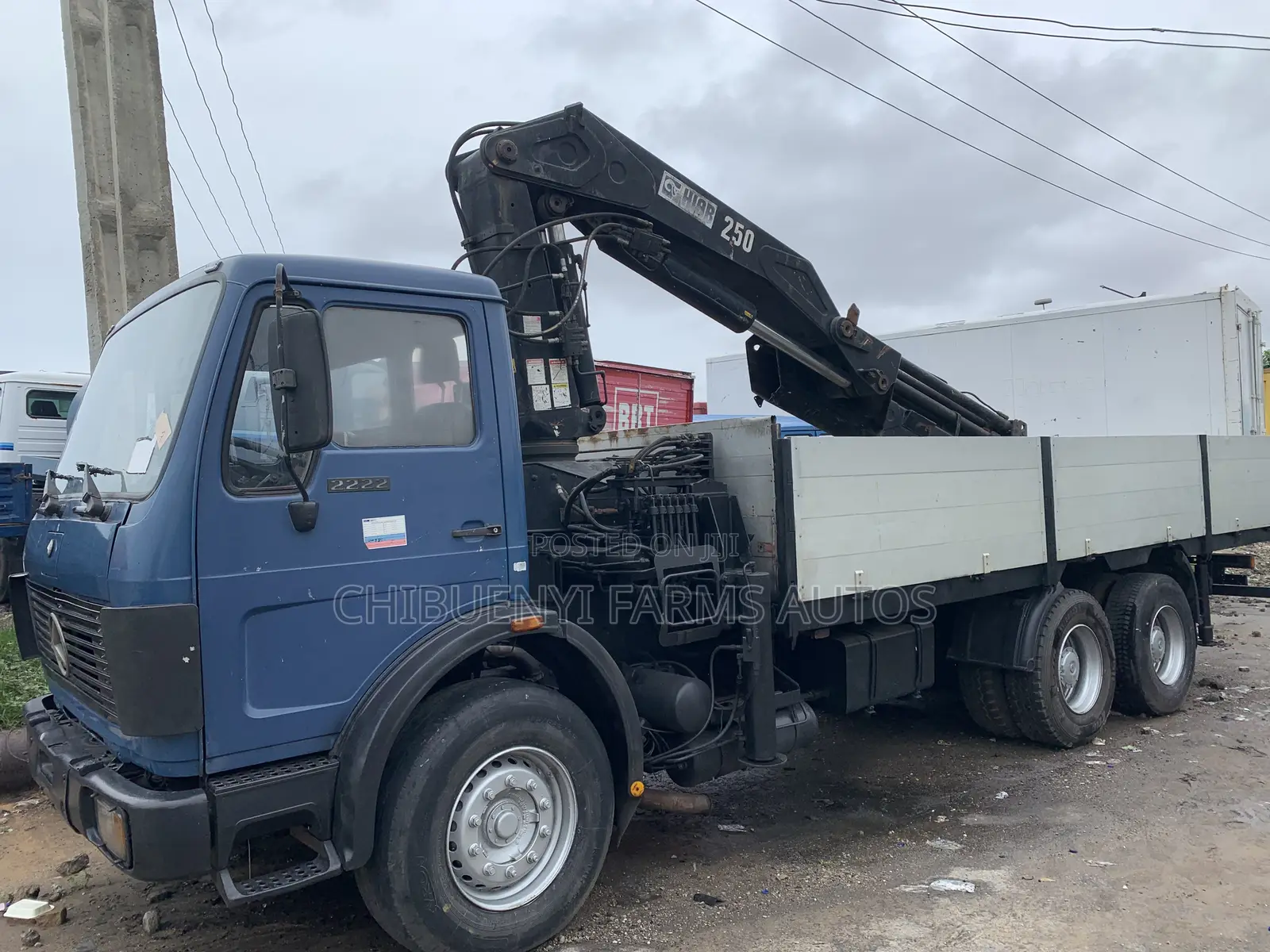 Mecedeces 2222 Hyiab