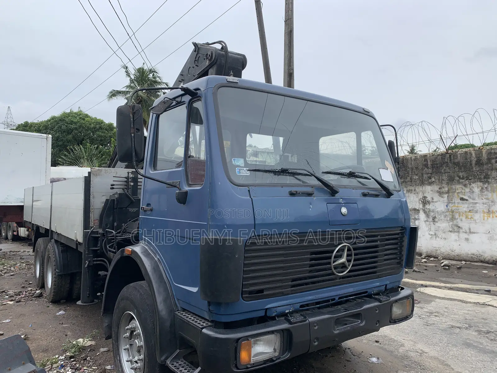Mecedeces 2222 Hyiab