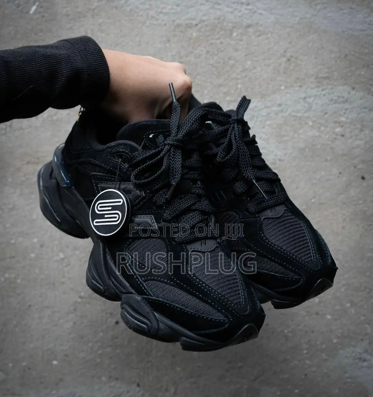 Top Quality New Balance 9060 Triple Black Sneakers