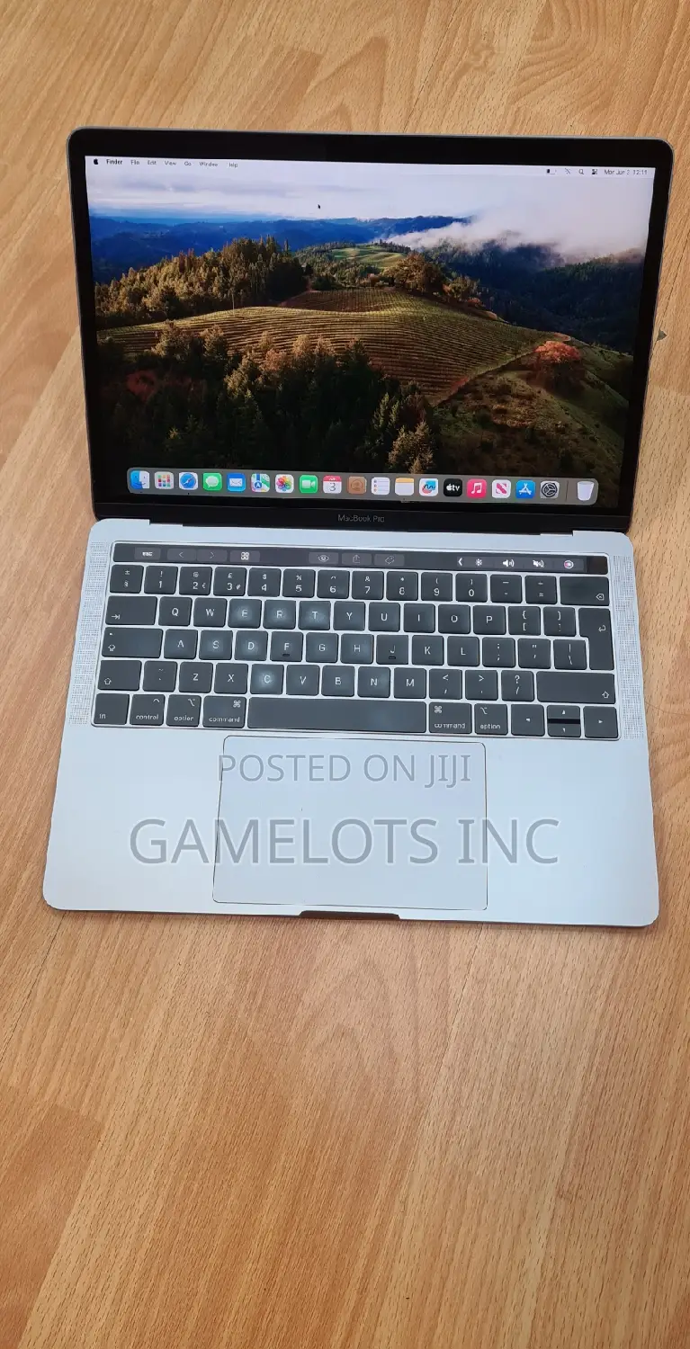 Laptop Apple MacBook Pro 2018 16GB Intel Core i7 SSD 1T