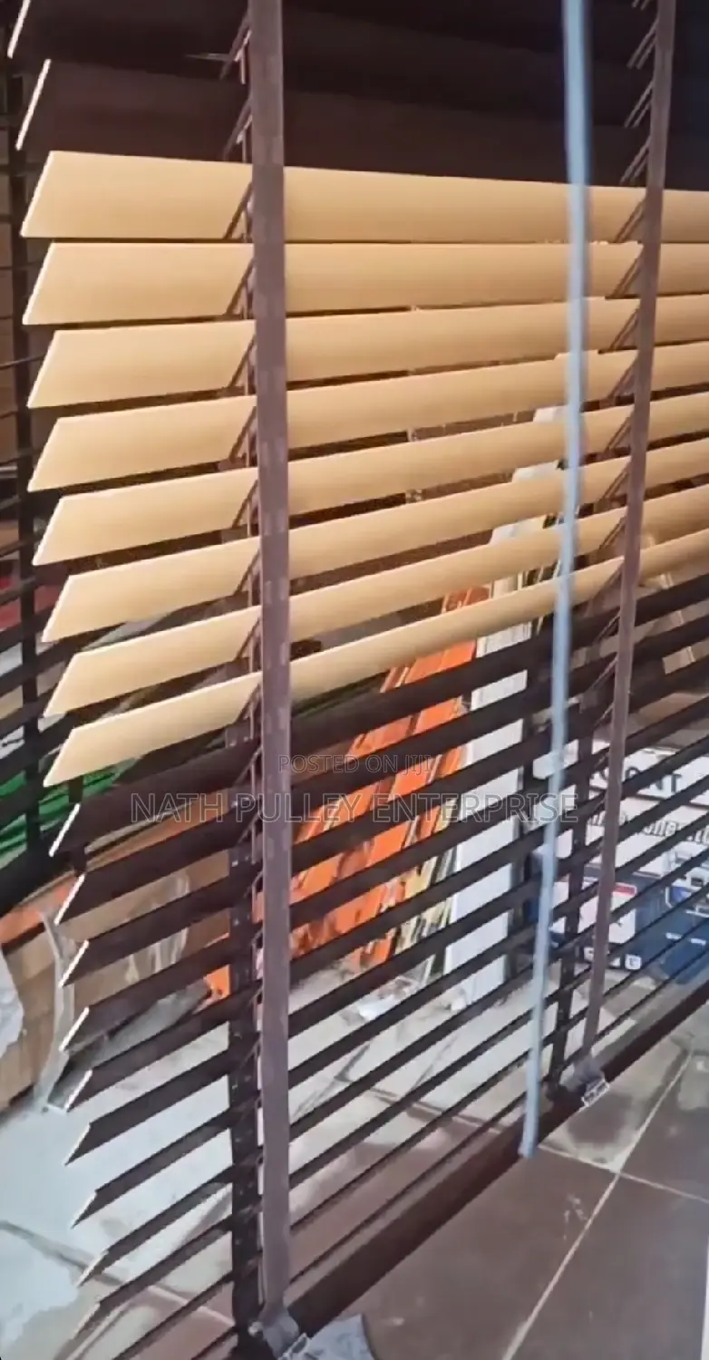High Quality Wooden Blinds (50mm)