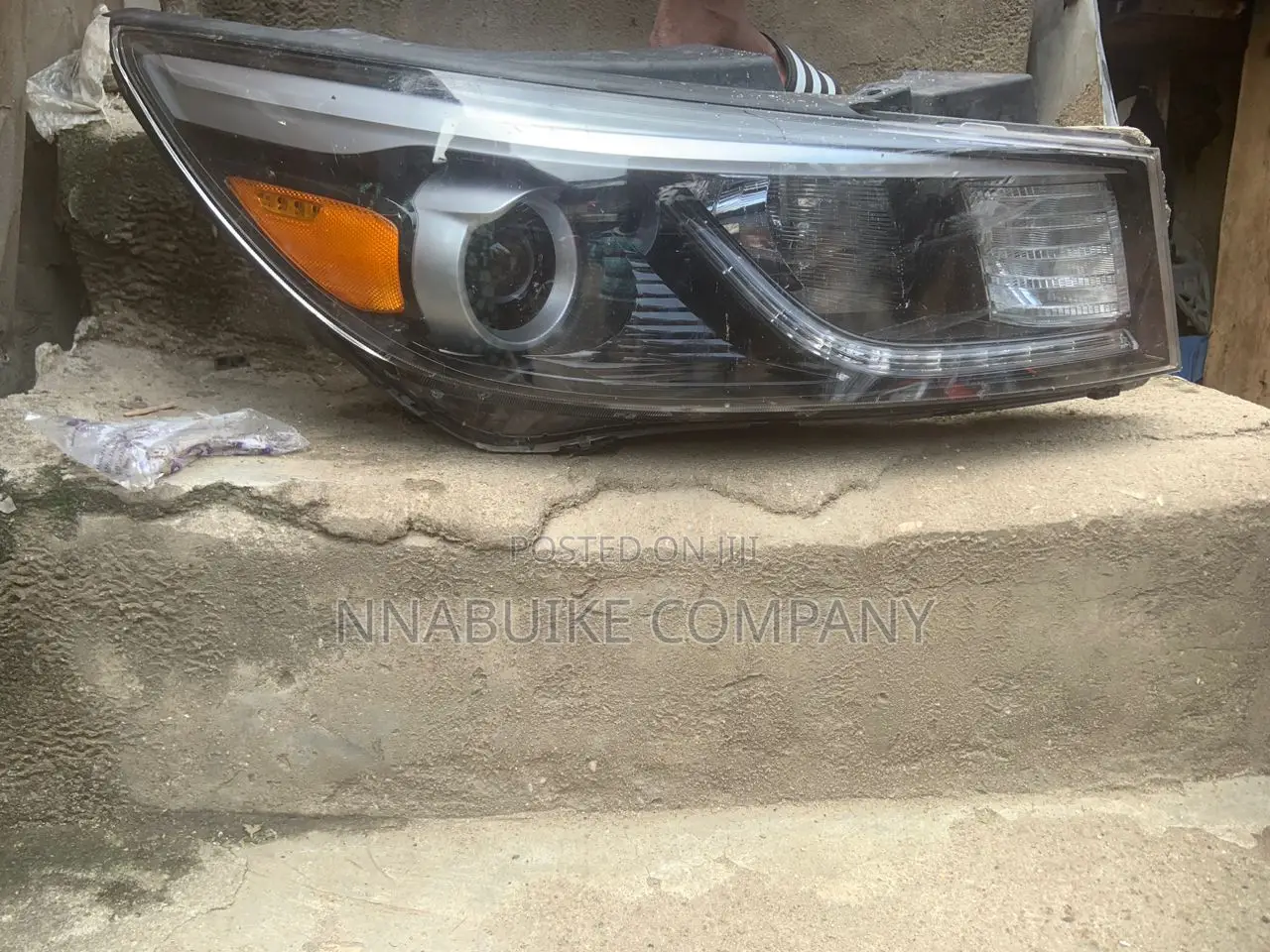 Kia Sedona Headlamp 2020 Charger Type LED