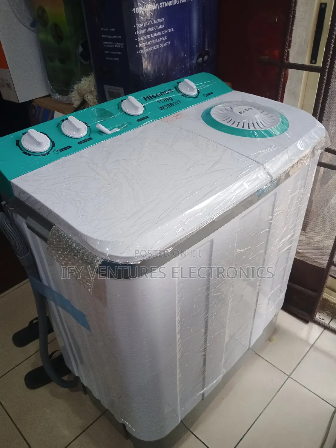 11kg Twin Top Manual Hisense Washing Machine.