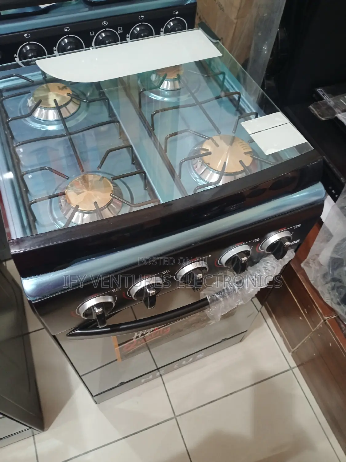 50*50cm 4 Gas Burner Nexus Gas Cooker