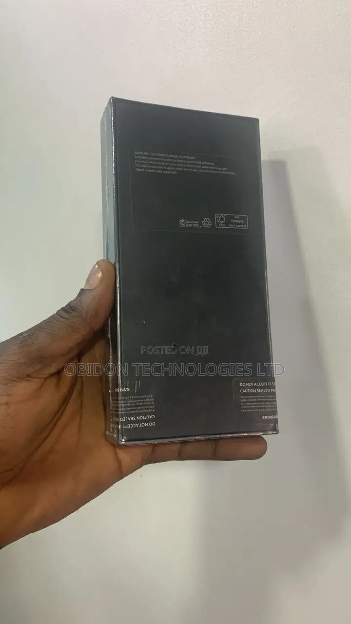 New Samsung Galaxy Z Flip4 256 GB Black