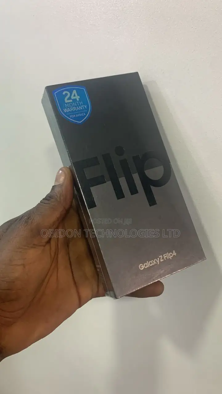 New Samsung Galaxy Z Flip4 256 GB Black