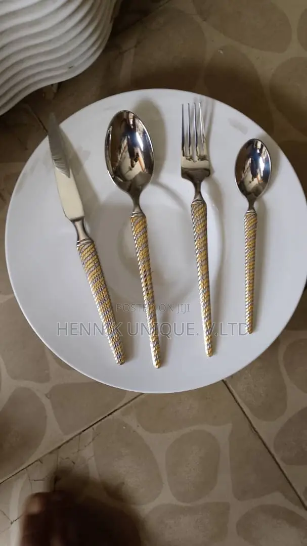 Vintage24pcs Goldplated Silver Stainlessstee Cutlery18/10