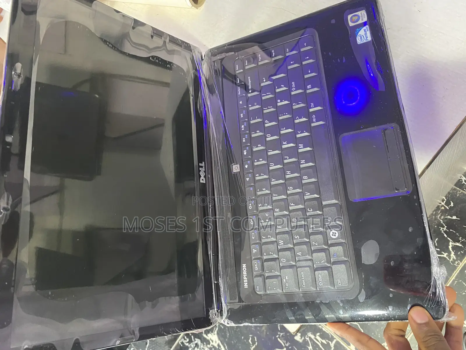 New Laptop Dell 4GB Intel HDD 250GB