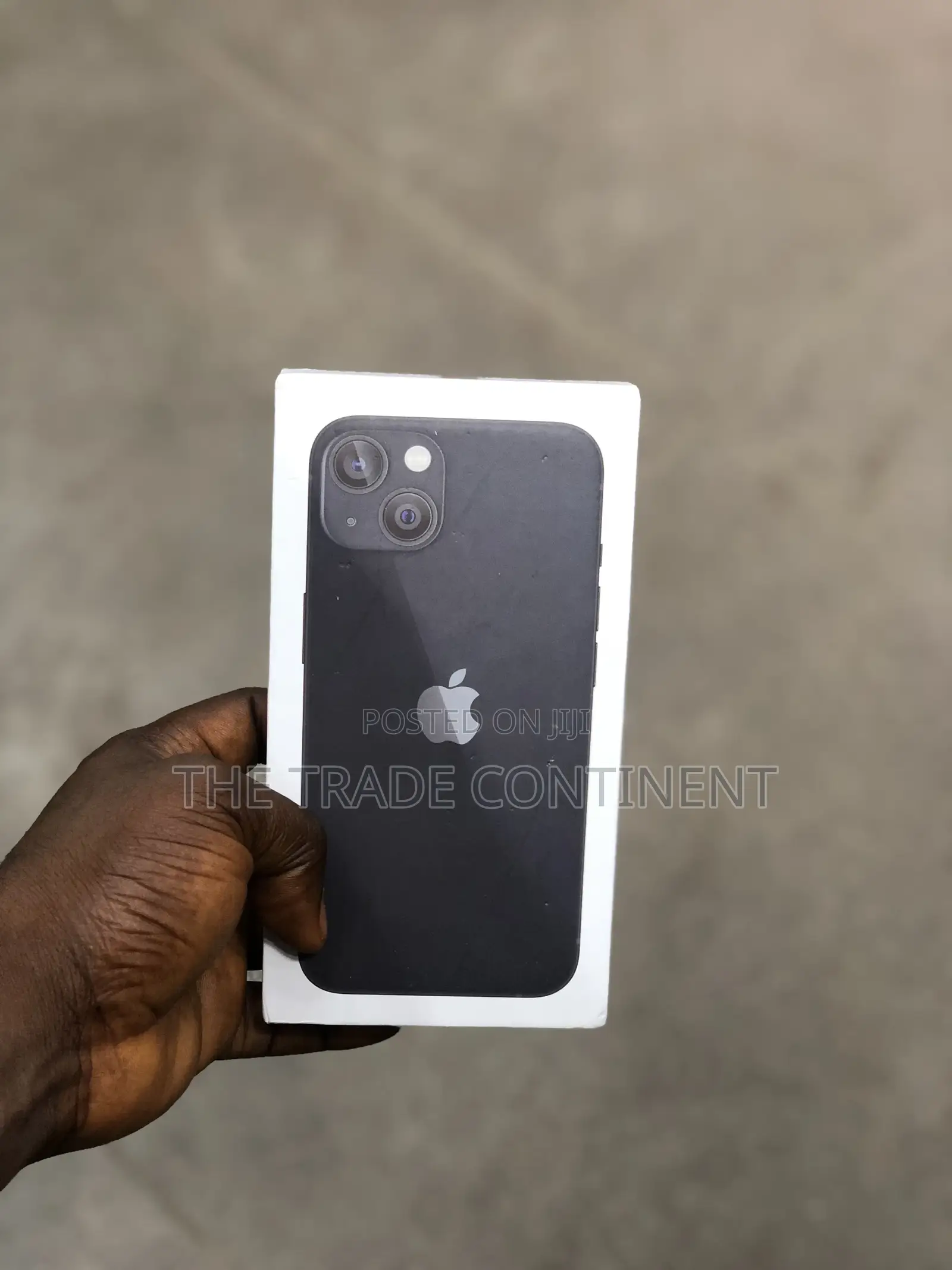 New Apple iPhone 13 128 GB Black