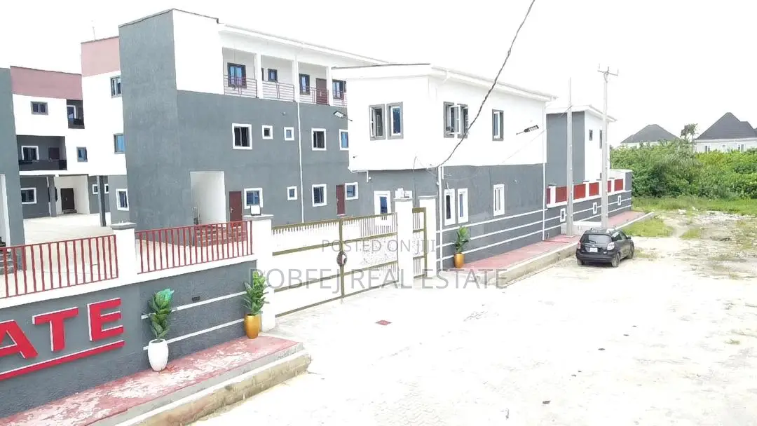 4bdrm Townhouse/Terrace in Jp Estate, Sangotedo for sale