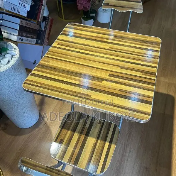 Nutod Design Table And Chair Set