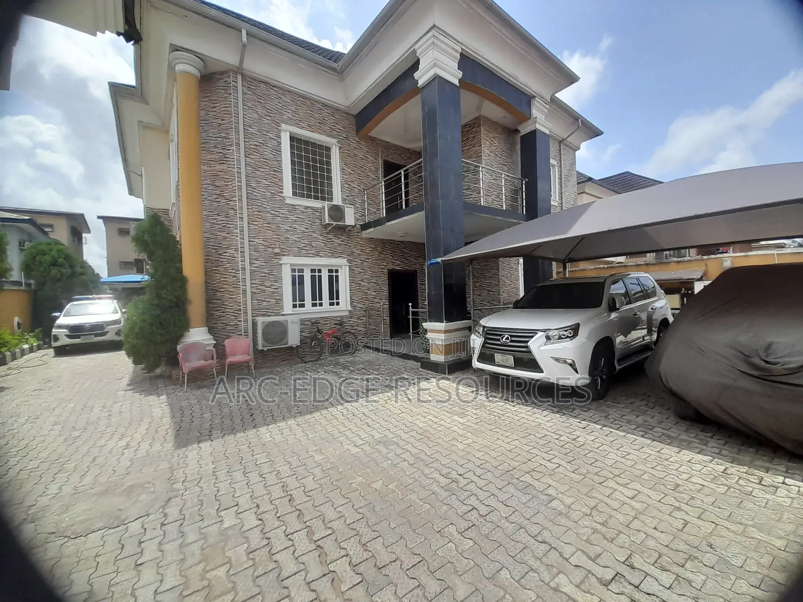 5bdrm Duplex in Ago Palace for sale