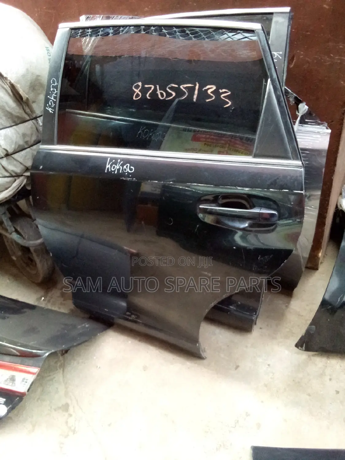 Toyota Venza Back Door Left Side Complete 2015 Model