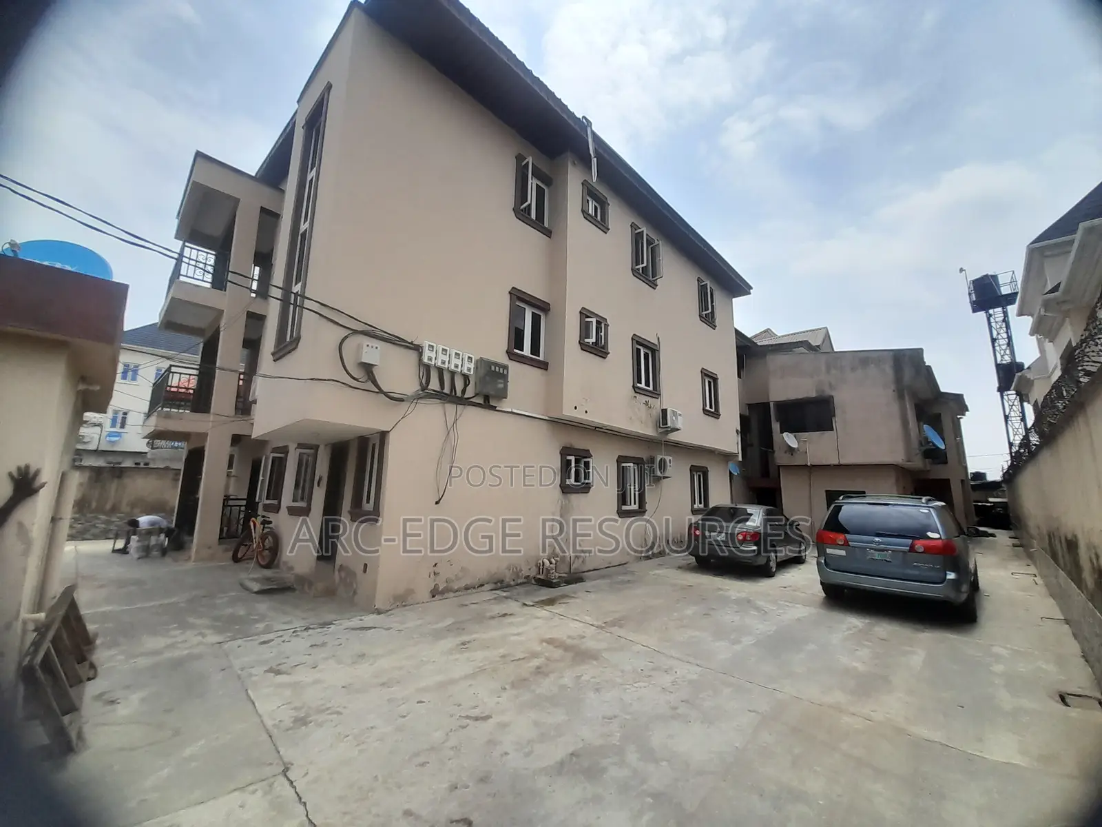 3bdrm Block of Flats in Apple Junction for sale