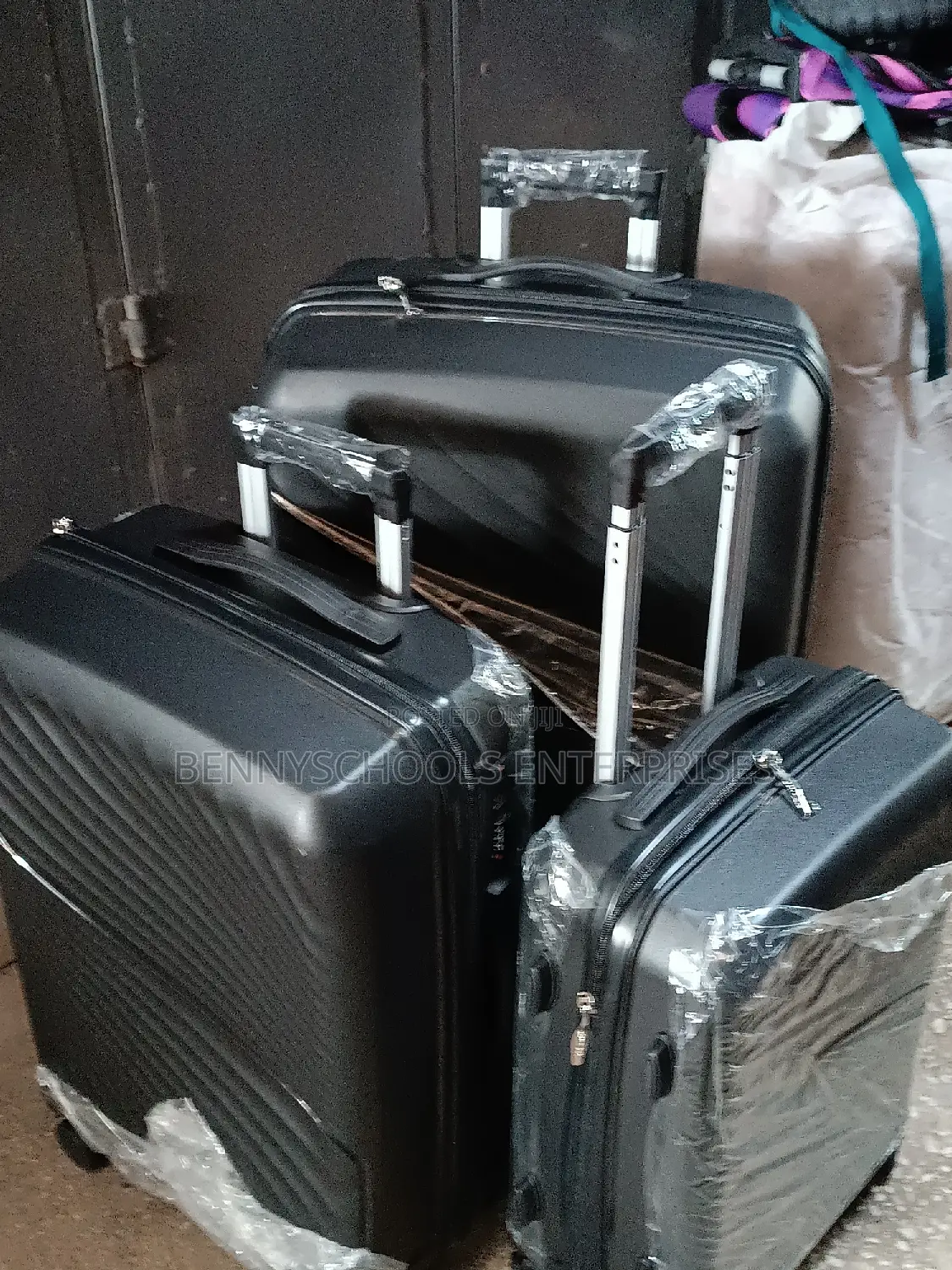 Set of 3 Unbreakable Elastic Rubber Travelling Luggage Boxes