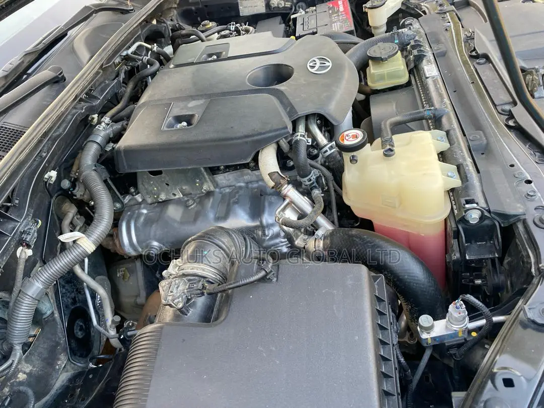 Toyota Hilux 2019 Black