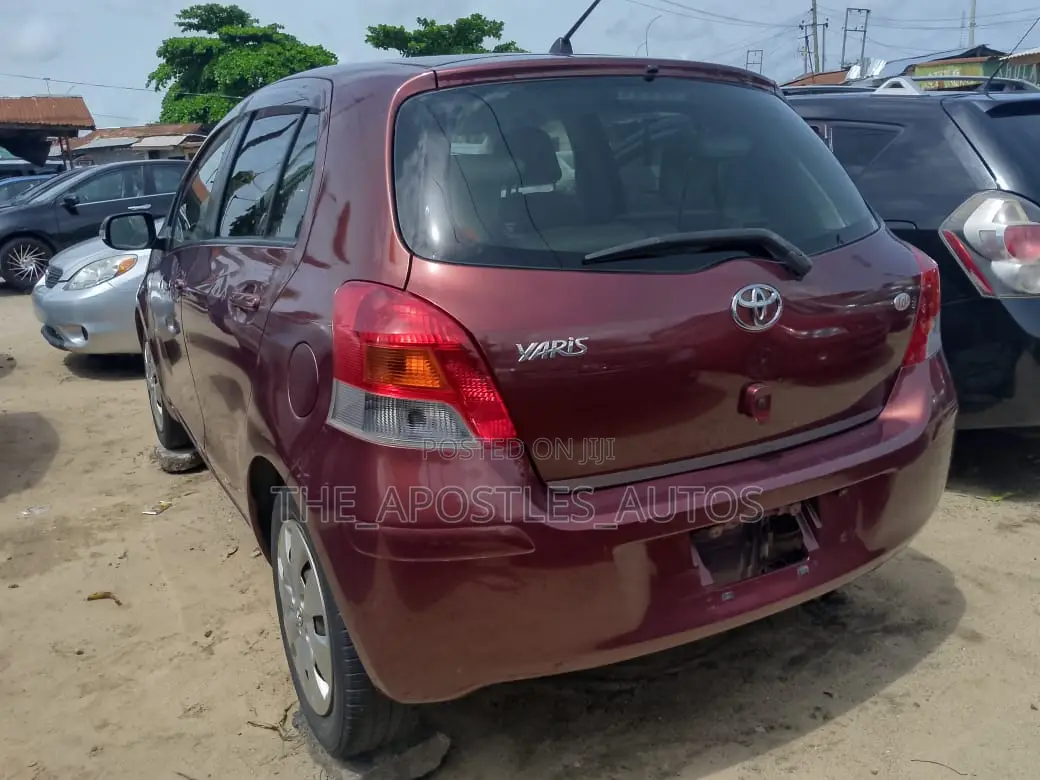 Toyota Yaris 1.5 Liftback S 2008 Burgundy