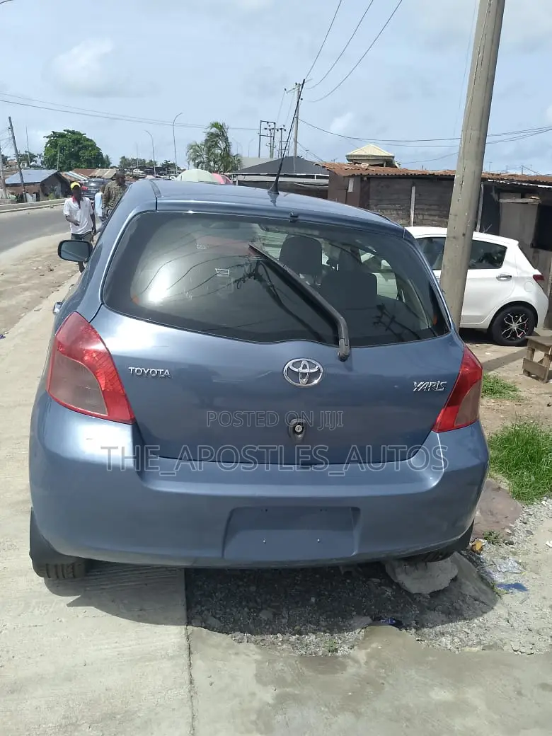 Toyota Yaris 1.8 TS Liftback 2007 Blue