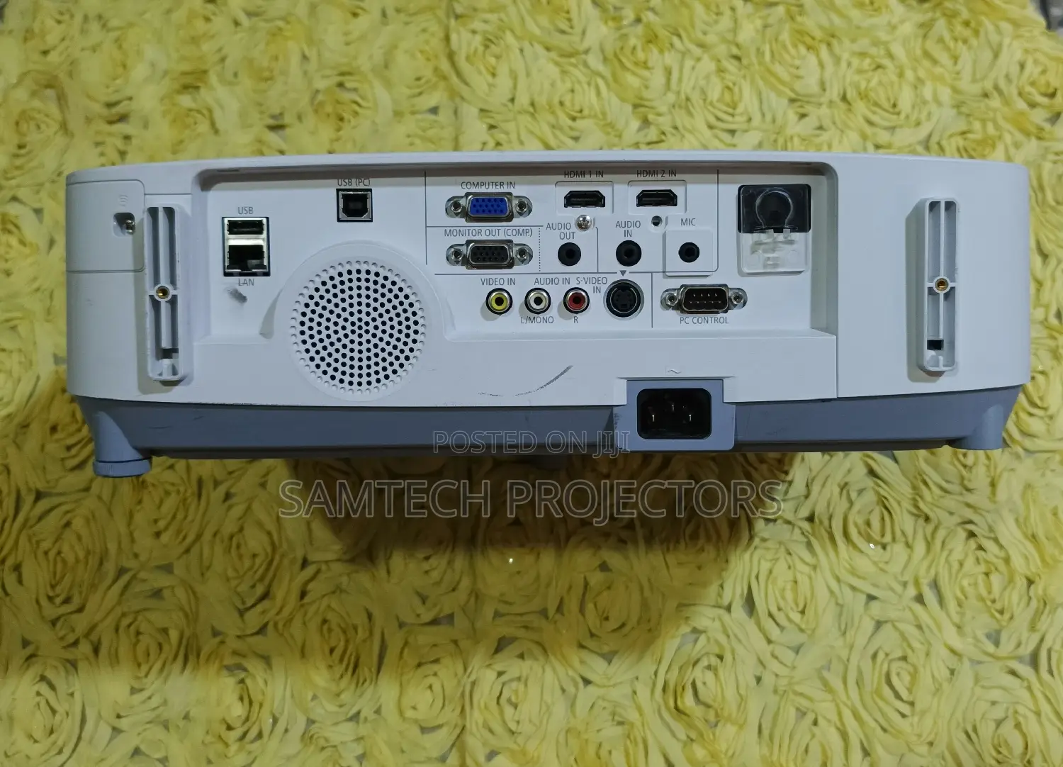 4000 Lumens NEC Projector
