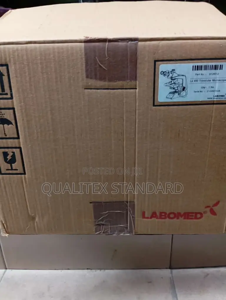 Trinocular Microscope ( Labomed Usa )