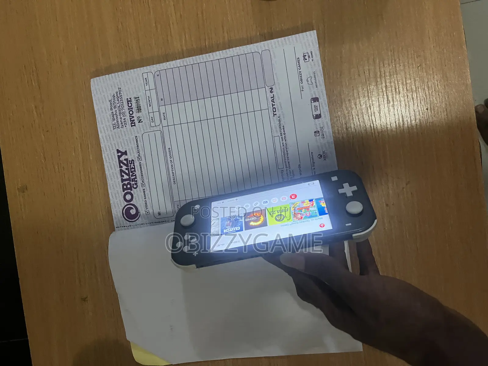 Very Neat Nintendo Switch Lite