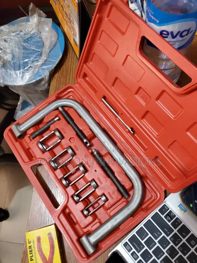 Valve Spring Compressor