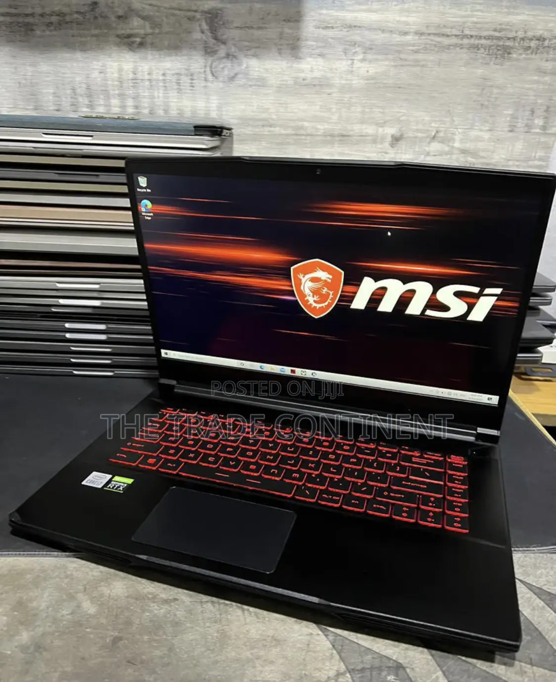 Laptop MSI GF65 Thin 10UE 16GB Intel Core I7 SSD 512GB