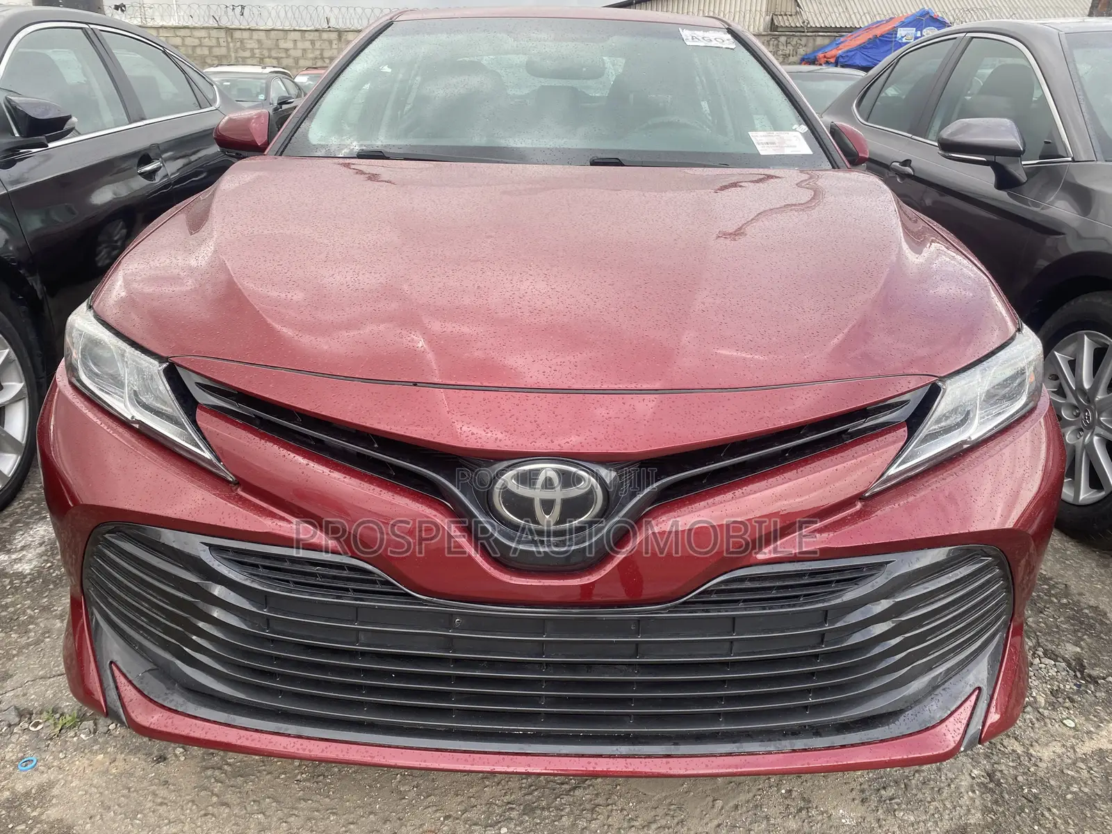 Toyota Camry LE FWD (2.5L 4cyl 8AM) 2018 Red