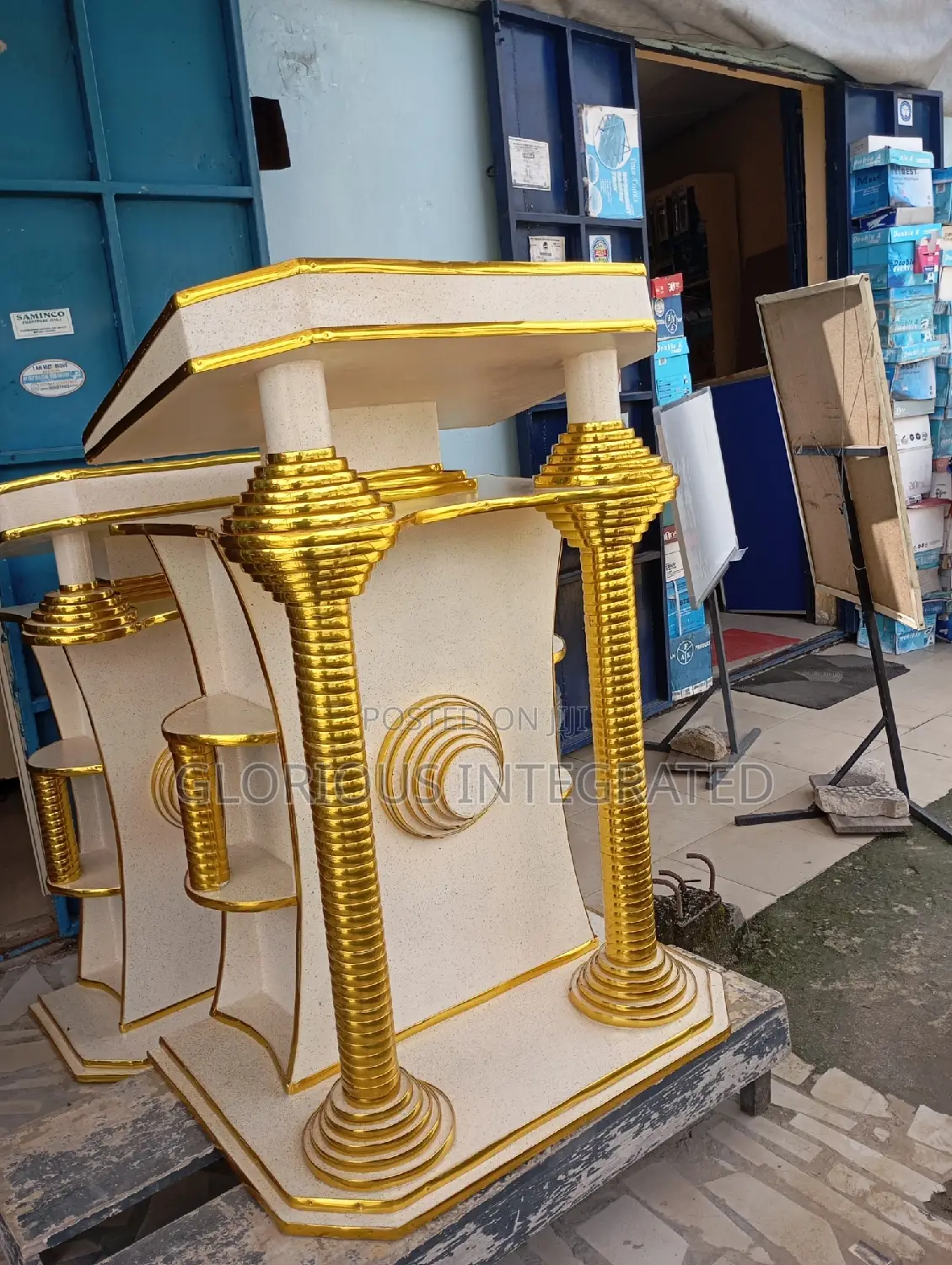 Modern Church PULPIT WELL Design