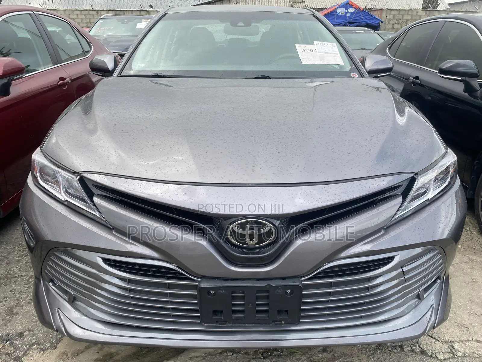 Toyota Camry LE FWD (2.5L 4cyl 8AM) 2018 Gray