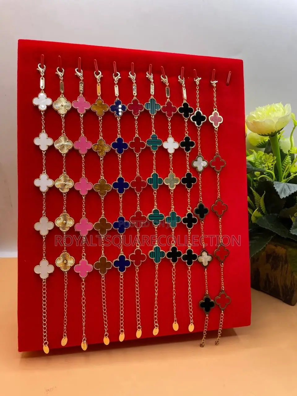 Vca Hand Bracelets