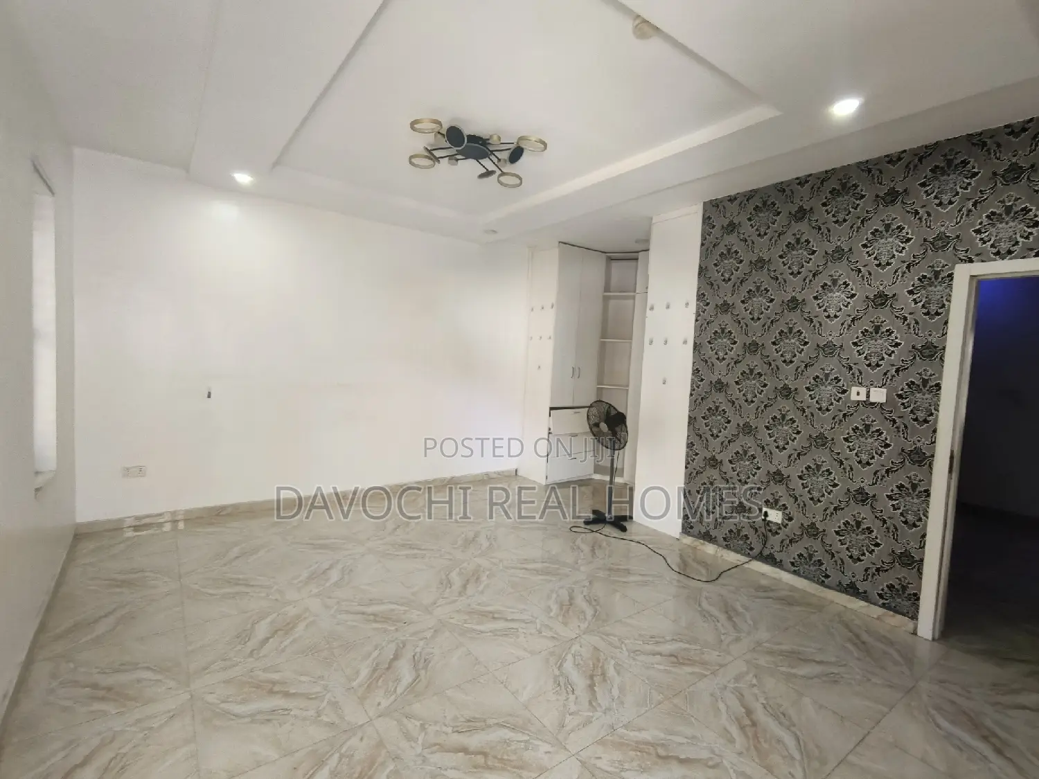 3bdrm Duplex in Orchid Road, Lekki for rent