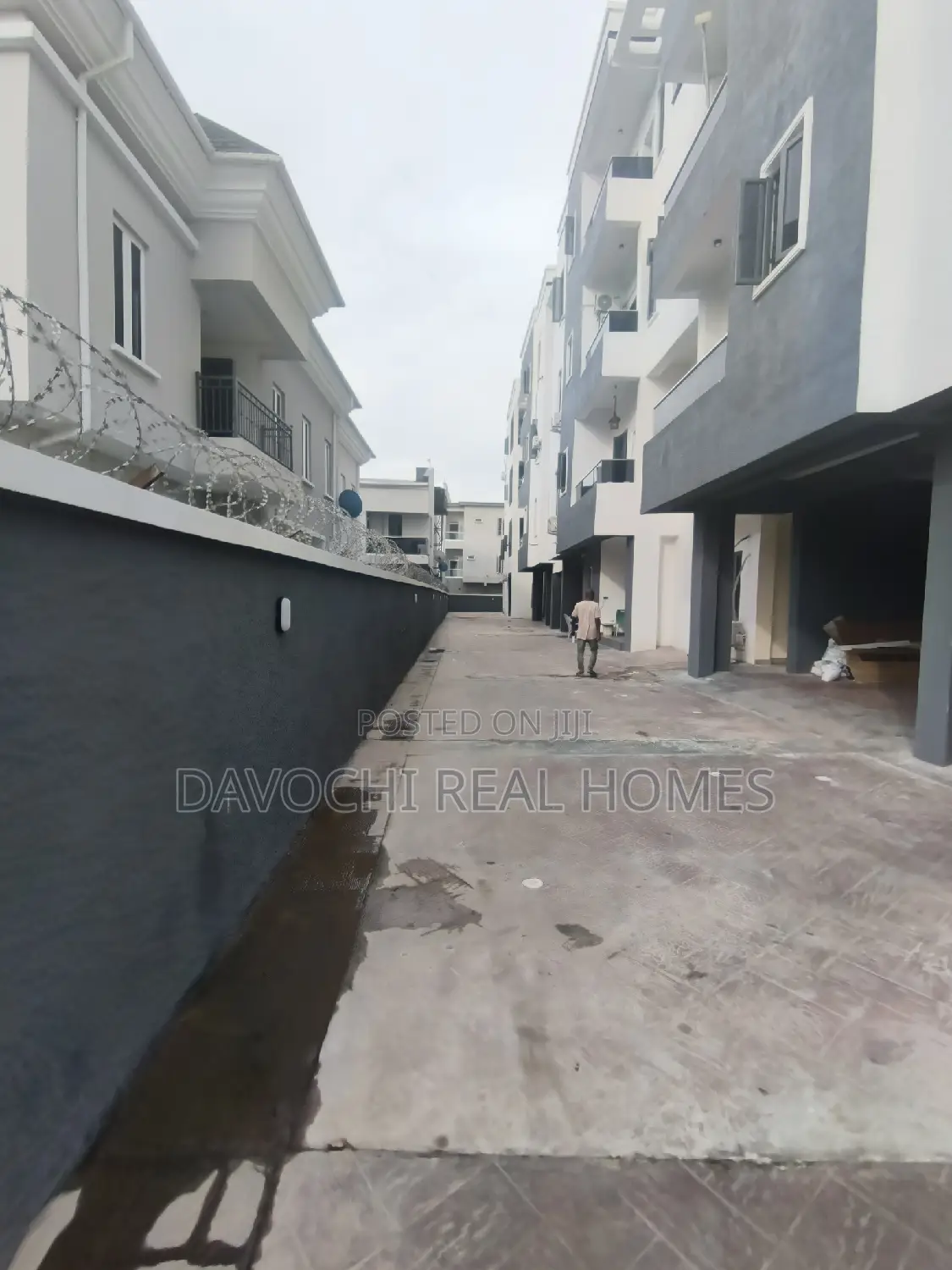 3bdrm Apartment in Chevron Drive, Lekki for rent