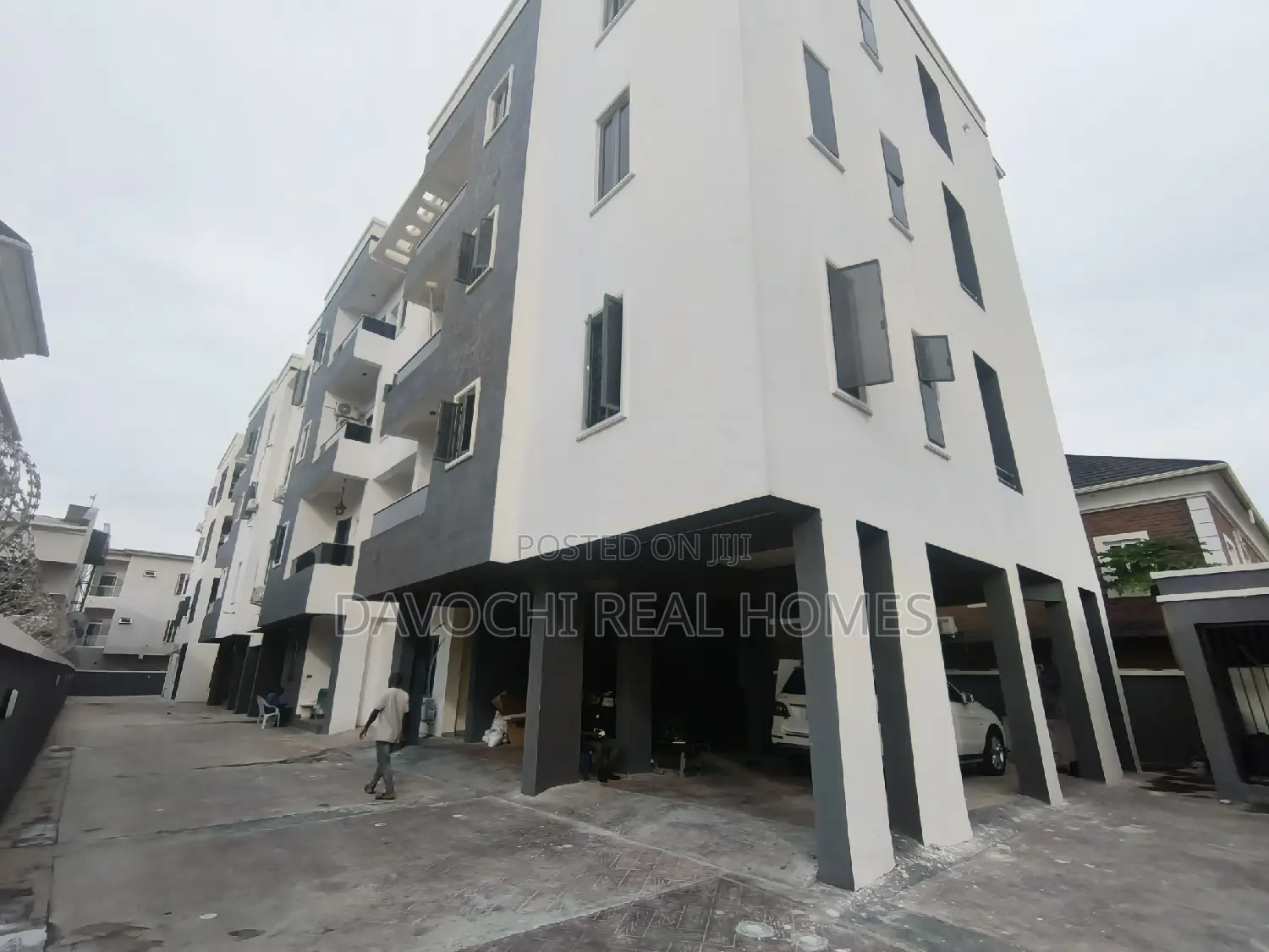 3bdrm Apartment in Chevron Drive, Lekki for rent