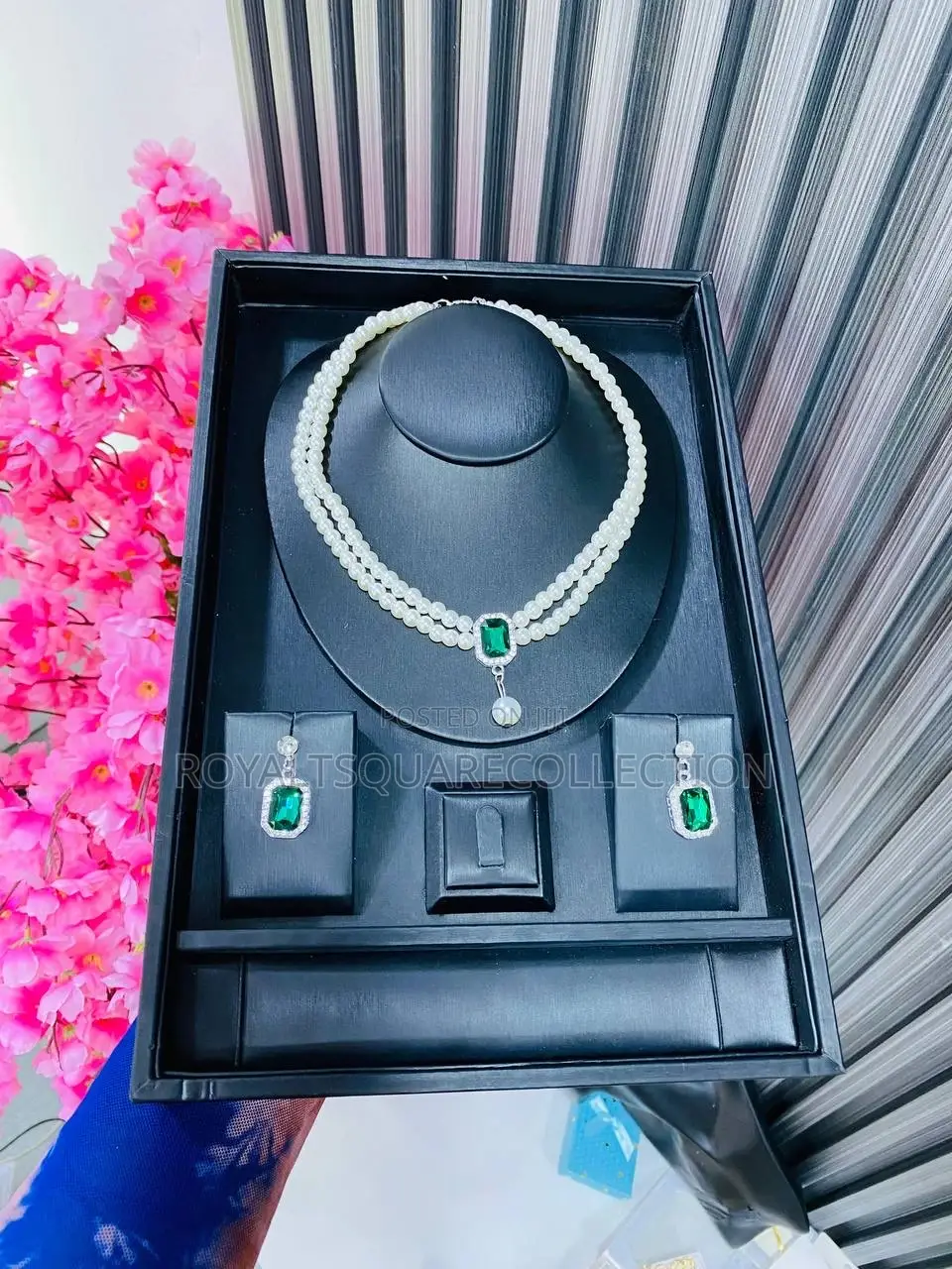 Pearl Necklace Set