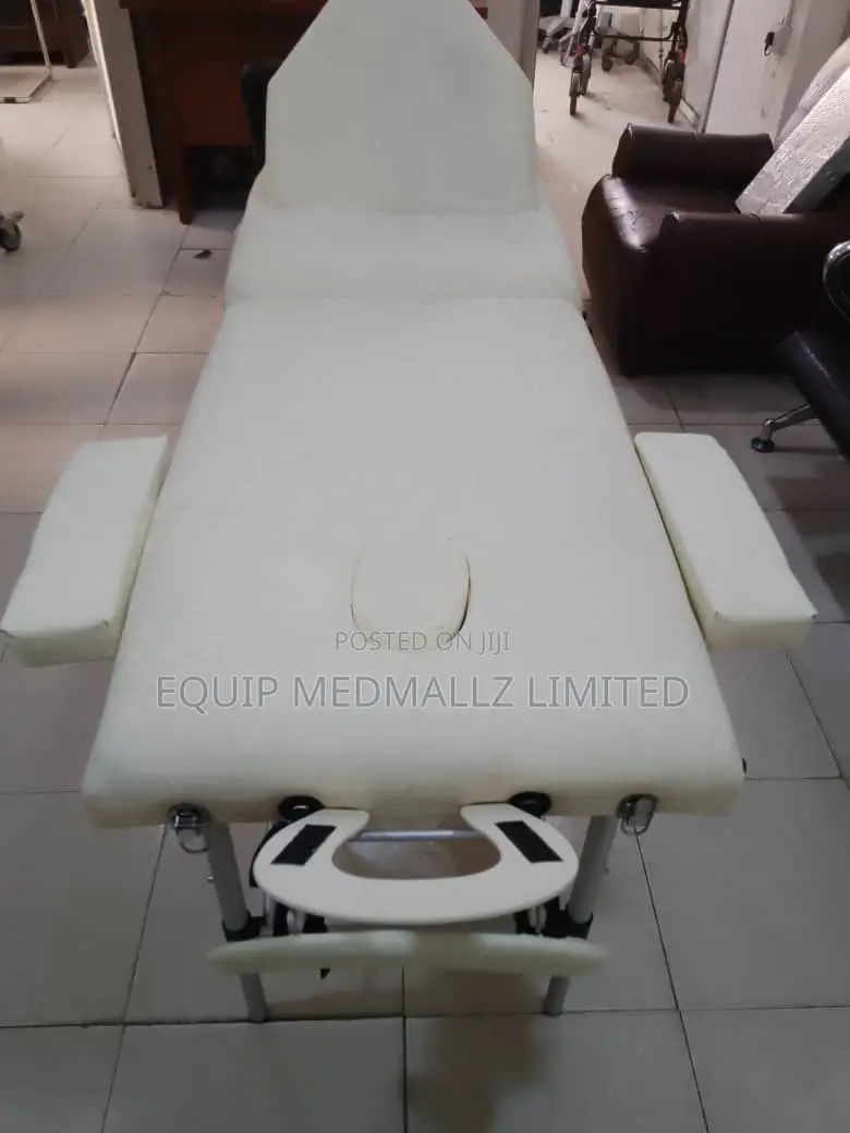 Aluminium Massage Bed (3 Section Or Folds)