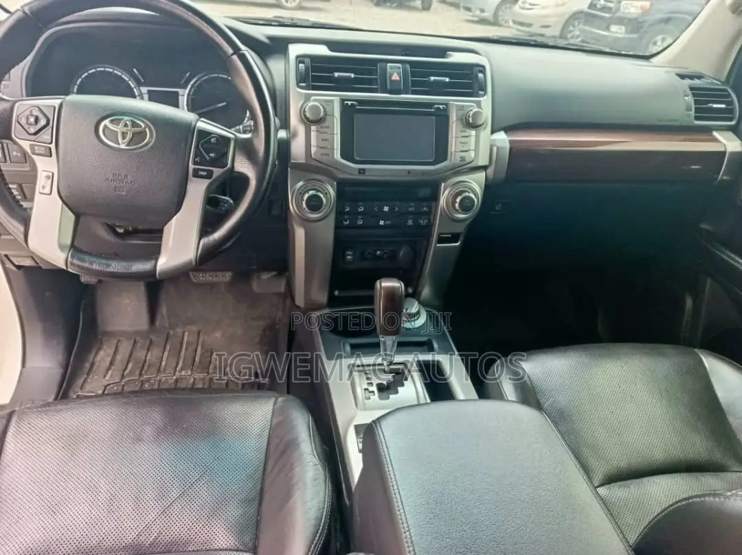 Toyota 4-Runner 2014 White