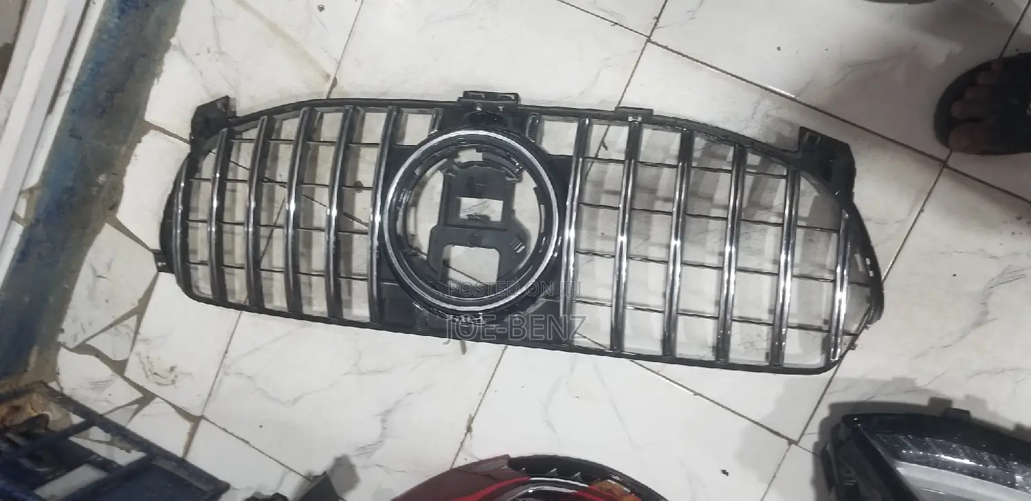 GLE63T 2023 AMG Coupe Front Bumper Grill
