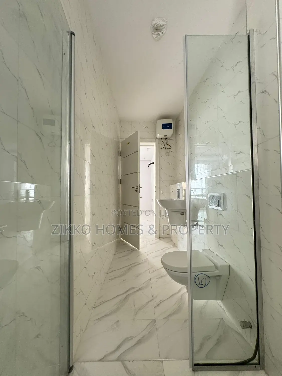 4bdrm Townhouse/Terrace in Oniru, Victoria Island for sale