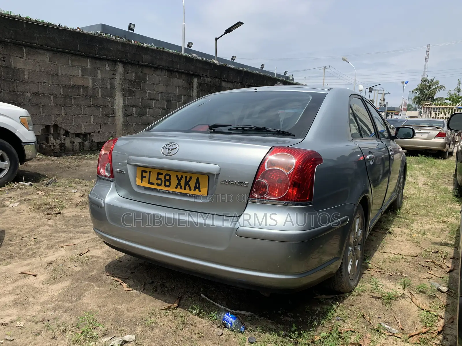 Toyota Avensis 2005 Gray