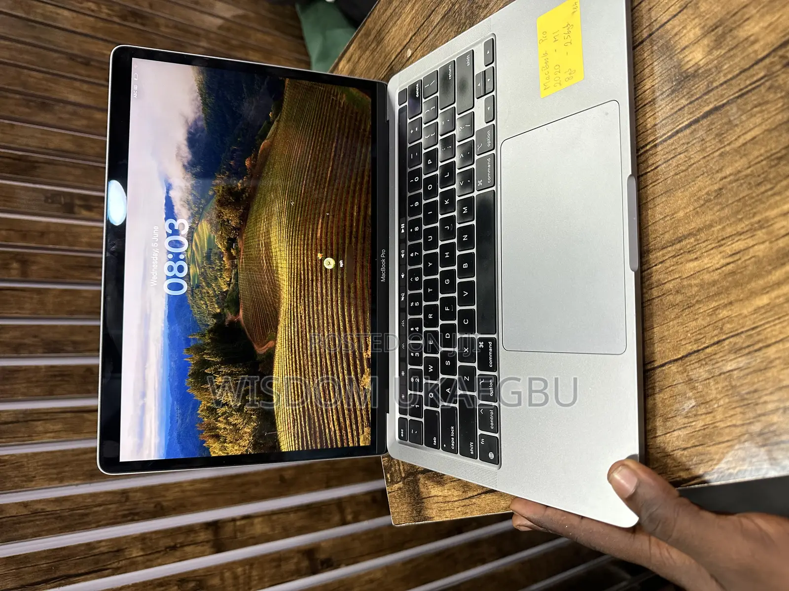 Laptop Apple MacBook Pro 2020 M1 8GB Apple M1 SSD 256GB
